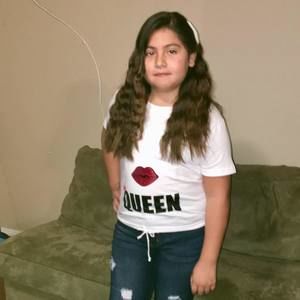 Meet your Posher, Yessica